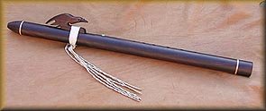 Walnut-Concert-Raven-Onyx-1s.jpg (9155 bytes)
