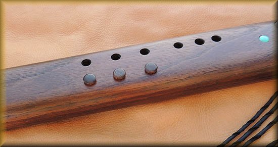 double_flute_wolf-0003.jpg (30659 bytes)