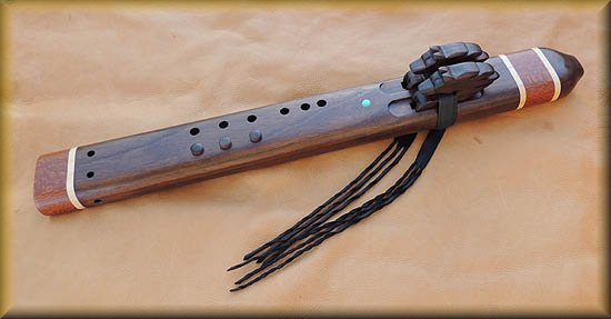 double_flute_wolf-0004.jpg (23902 bytes)