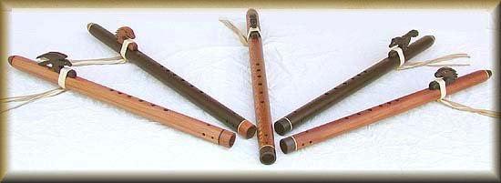 groupflutes1a.jpg (23075 bytes)