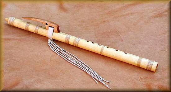 Grand-Father-Style-Flute-Gm-0001.jpg (34558 bytes)