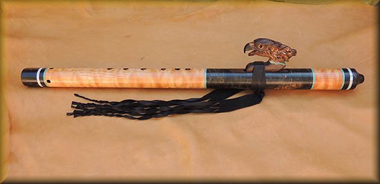 Golden_Eagle_Flute_collector-12.jpg (19895 bytes)