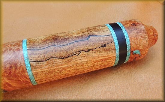 Mountain_Lion_Flute-04.jpg (44313 bytes)