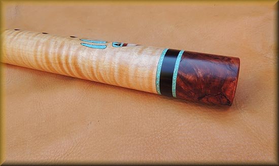 Polar_Bear_Flute-013.jpg (28377 bytes)