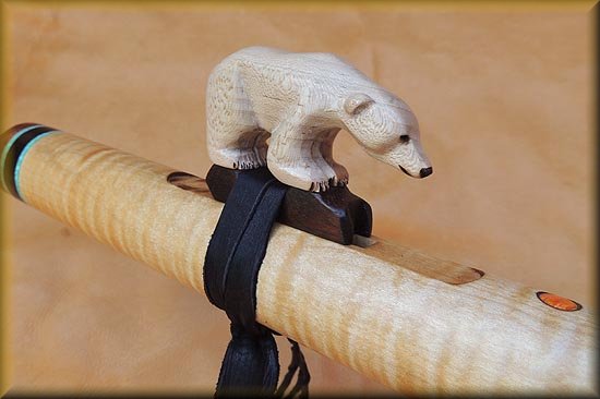 Polar_Bear_Flute-02.jpg (31472 bytes)