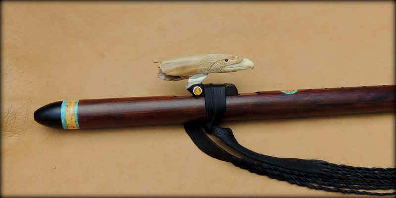 ancient-kauri-wood-flute-walrus-ivory-12.jpg (50644 bytes)