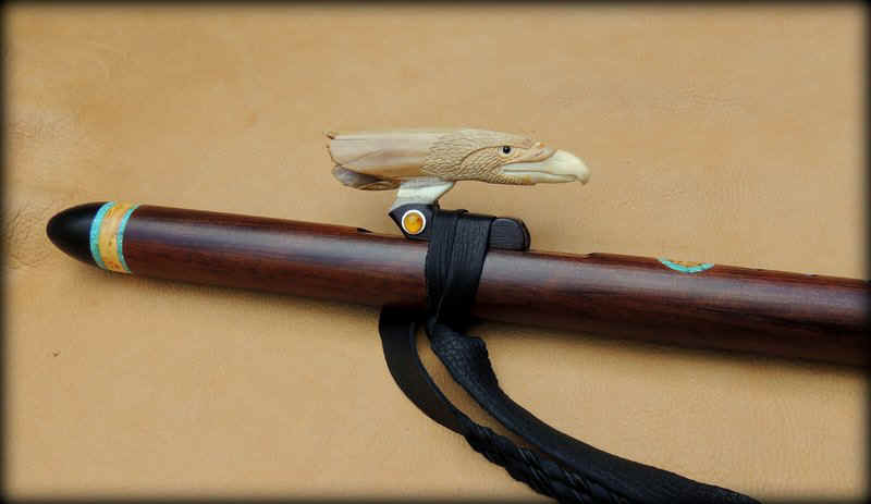 ancient-kauri-wood-flute-walrus-ivory-14.jpg (59935 bytes)