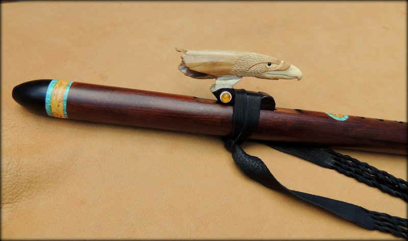 ancient-kauri-wood-flute-walrus-ivory-3.jpg (62791 bytes)