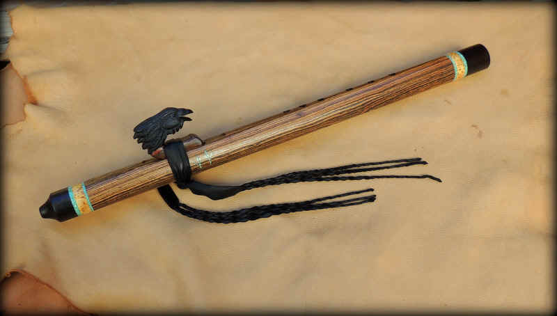 black-raven__bocote_wood-flute.08.jpg (212522 bytes)