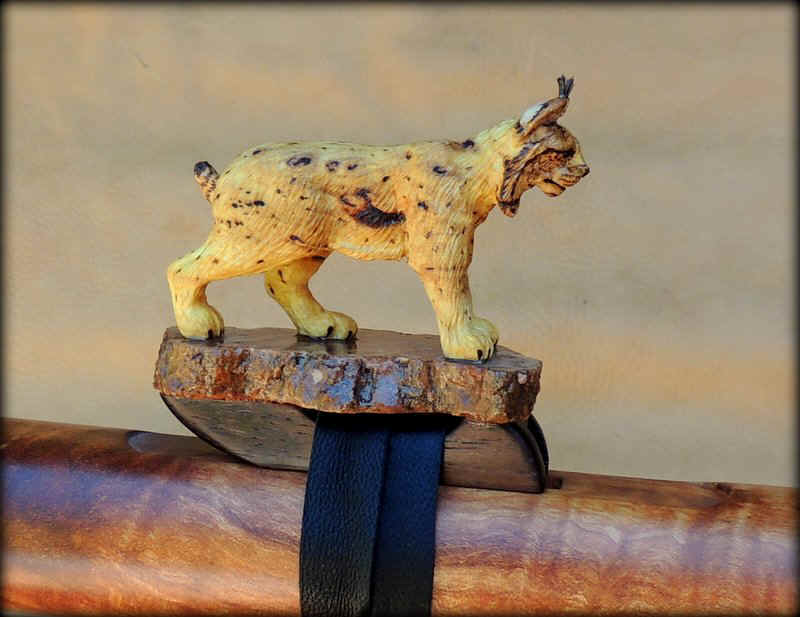 bobcat-sculpture-carving-flute-0000011.JPG (94481 bytes)
