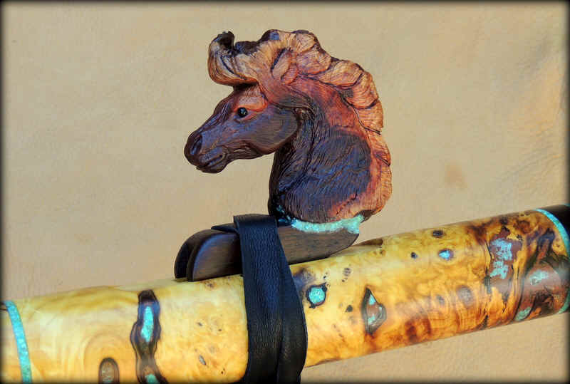 buckeye-burl-carved-horse-flute-00017.jpg (272496 bytes)