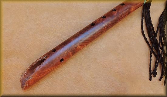 burl_wood_FLUTE7.jpg (34049 bytes)