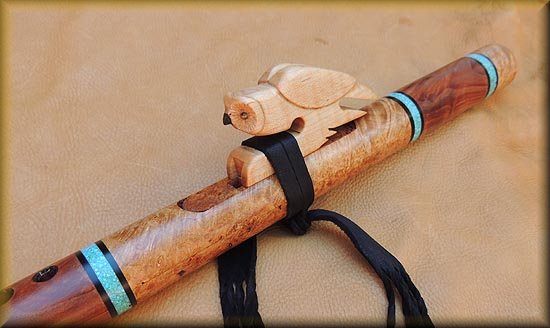 burl_wood_FLUTE9.jpg (34774 bytes)