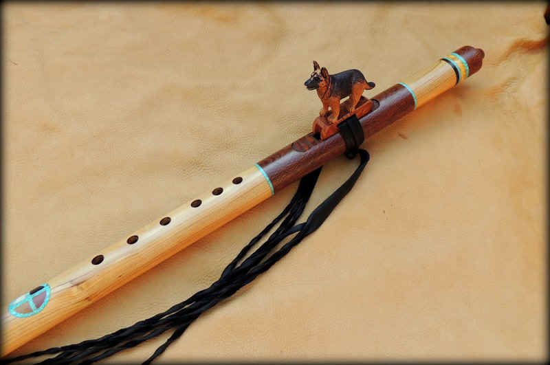 german_shepherd_flute-0010.JPG (79027 bytes)