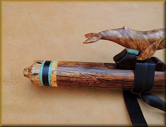 hawaiian_koa_flute_humpback-whale-12.jpg (42502 bytes)