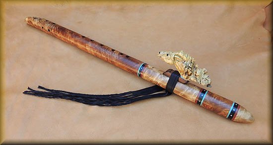 honduran-rosewood-burl-flute-running-horse-4.jpg (23574 bytes)