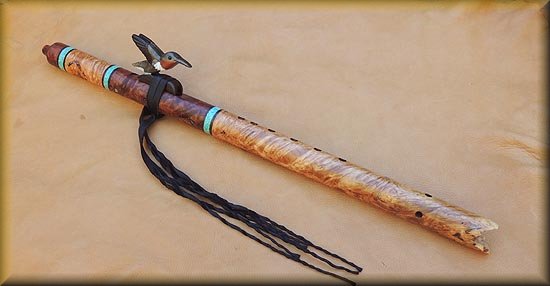 humminbird-flute-0000000015.jpg (23481 bytes)