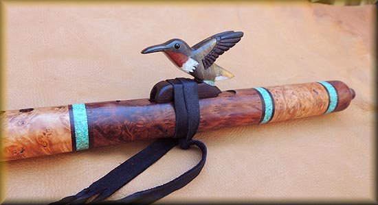 humminbird-flute-000000004.jpg (30010 bytes)