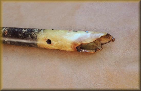 hummingbird_burl-inlay2.jpg (29593 bytes)
