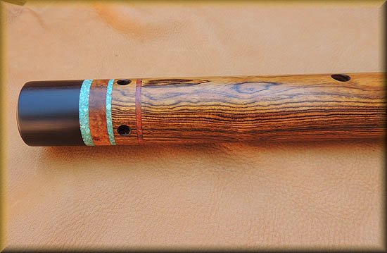 kodiak-bear-flute-0008.jpg (34796 bytes)