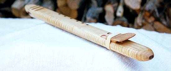 mapledron3.jpg (19948 bytes)