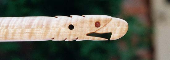 mapledron6.jpg (16661 bytes)