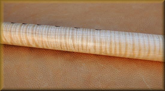 peace_dove_flute_olive-007.jpg (32468 bytes)