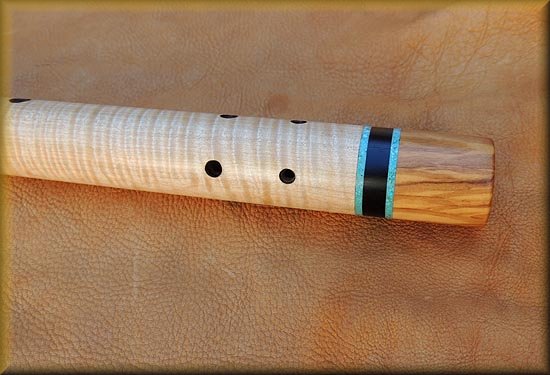 peace_dove_flute_olive-008.jpg (44594 bytes)
