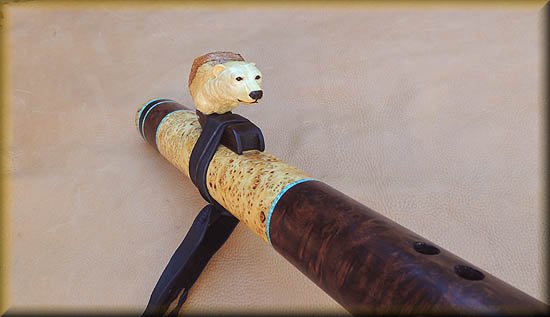 polar_bear-carving-flute-low-d-7.jpg (24729 bytes)