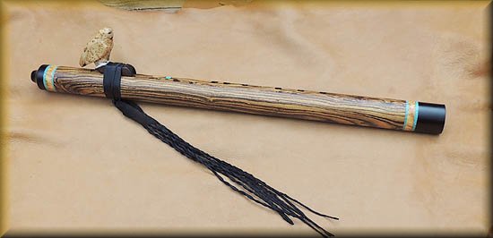 snowy-owl-low-d-flute-bocot-yellow-cedar-burl-.jpg (21569 bytes)