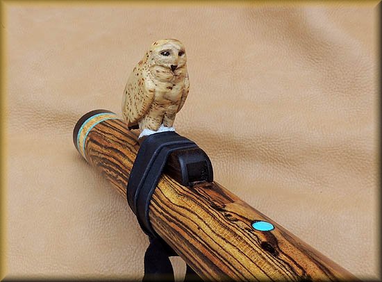 snowy-owl-low-d-flute-bocot-yellow-cedar-burl-02.jpg (43261 bytes)