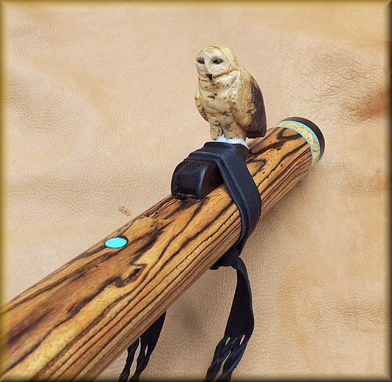 snowy-owl-low-d-flute-bocot-yellow-cedar-burl-3.jpg (65525 bytes)