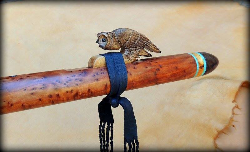 snowy-owl-redwood-burl-G-flute-02.jpg (42578 bytes)