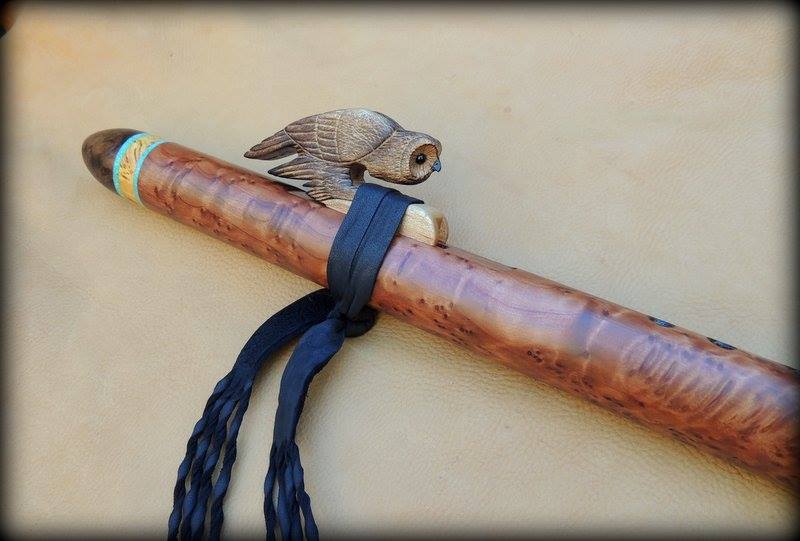 snowy-owl-redwood-burl-G-flute-05.jpg (49146 bytes)