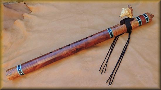 white-kermode-spirit-bear-flute-0003.jpg (25923 bytes)