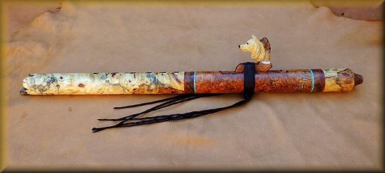 white-spirit-wolf-0002.jpg (24641 bytes)