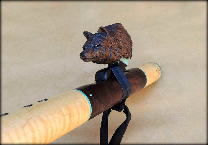 wolf-black-flute-inlay-carved-001.JPG (72095 bytes)