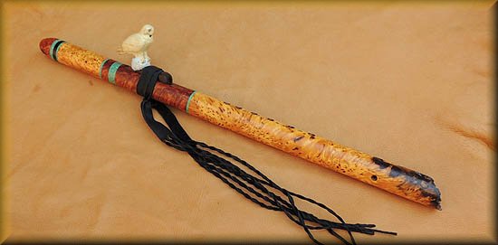 yellow-cedar-burl-snowy-owl-flute-01.jpg (22156 bytes)